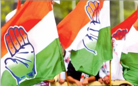 తొలి పోరులో హస్తం హవా 