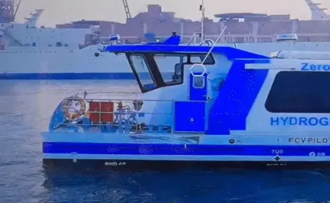 India first hydrogen water taxi launches in Kashi