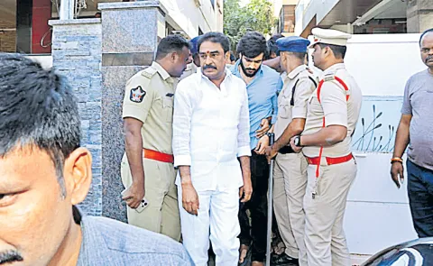 Pinnelli brothers appear in court on Supreme Court order