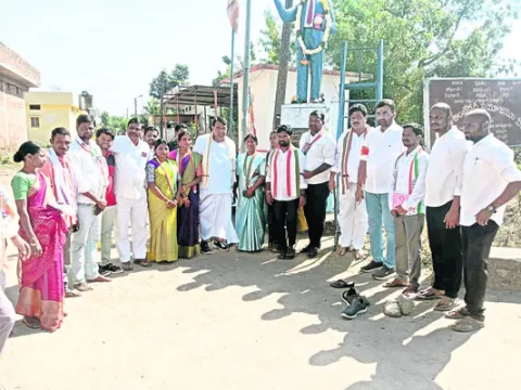 ‘పనిచేసేవారినే ఎన్నుకోవాలి’