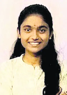 చికిత్స పొందుతూ  బాలిక  మృతి
