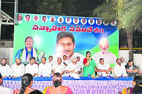 చంద్రబాబు ఒక దొంగ దోపిడీదారుడు 