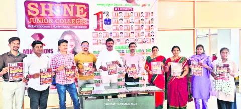 14న షైన్‌ స్కాలర్‌ షిప్‌ టెస్ట్‌
