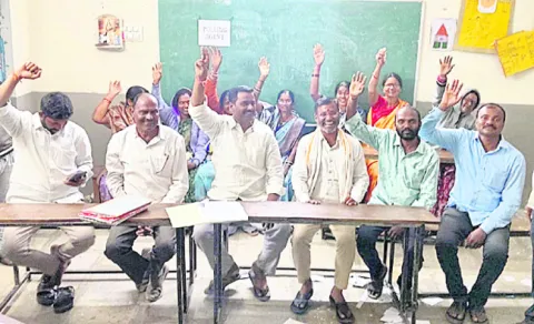 హాట్‌సీట్‌గా.. ఉప సర్పంచ్‌