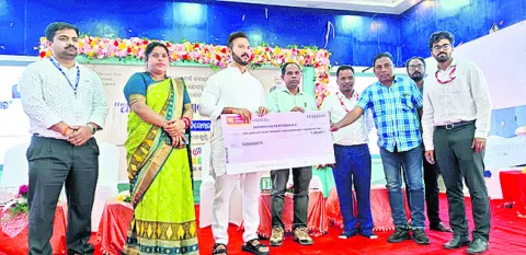 నగదు విత్‌ డ్రా చేసుకోవచ్చు