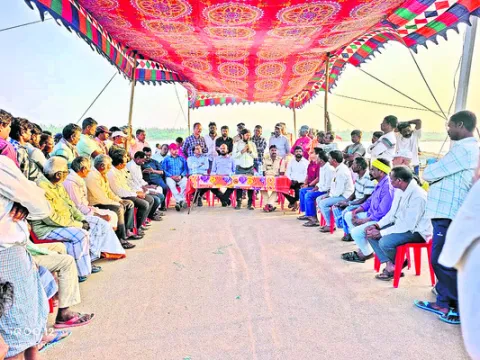 చేపల వేట కోసం దేనికై నా సిద్ధం 