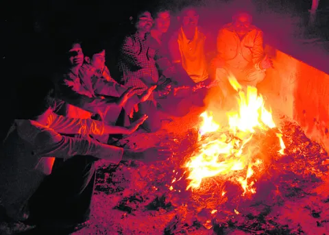 చలి వణికిస్తోంది