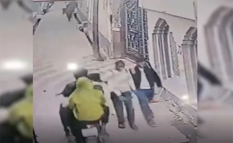 2 bike borne youths molest BJP leader daughter in Uttar Pradesh