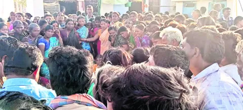 సిలిండర్‌ పేలిన ఘటనలో మరో మహిళ మృతి 