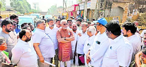 గుంటూరుకు శనిలా పెమ్మసాని