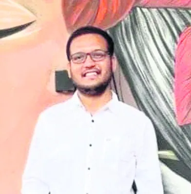 బెంగుళూరులో సాఫ్ట్‌వేర్‌ ఉద్యోగి ఆత్మహత్య 
