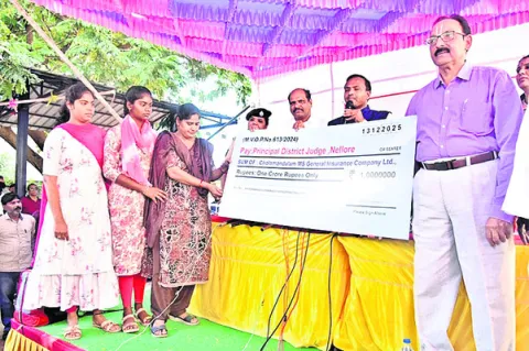 లోక్‌ అదాలత్‌తో సత్వర న్యాయం 