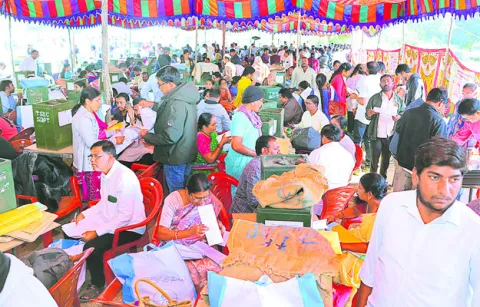 రెండో విడత.. పోరు 