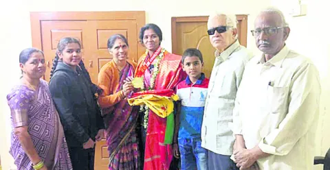 అర్చనకు గోల్డ్‌ మెడల్‌