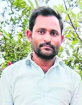  ఏకగ్రీవ వార్డు సభ్యుడి అనుమానాస్పద మృతి 