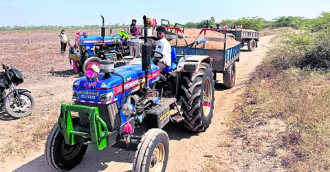 టీడీపీ నేతలు.. ఇసు‘కాసు’రులు