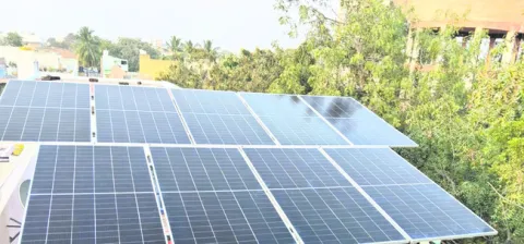 ఎస్సీ, ఎస్టీ గృహాలకు సోలార్‌ వెలుగులు