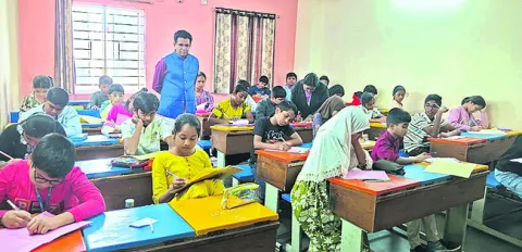 మ్యాథ్స్‌ ఒలింపియాడ్‌ టెస్ట్‌కు స్పందన
