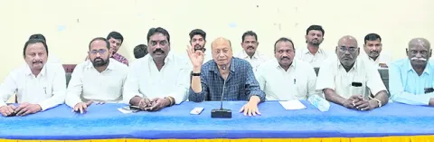 గాడి తప్పిన సింగరేణి వ్యవస్థ
