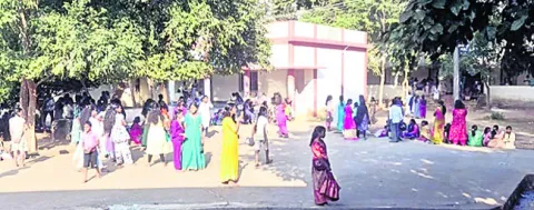 గురుకులంలో ఆకలి కేకలు 