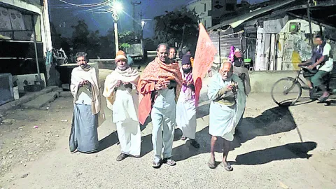 ధనుర్మాసపు వేకువన.. దైవనామ సంకీర్తన 