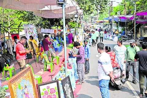 చిత్రం.. భళారే విచిత్రం 