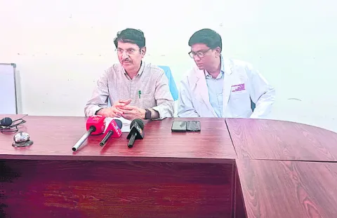 ఎంజీఎంలో సిబ్బంది కొరత వాస్తవమే
