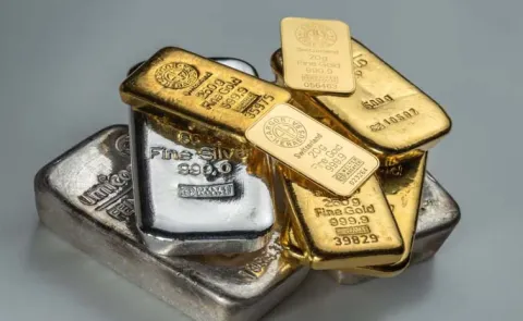 Axis Gold and Silver Passive FOF Fund6