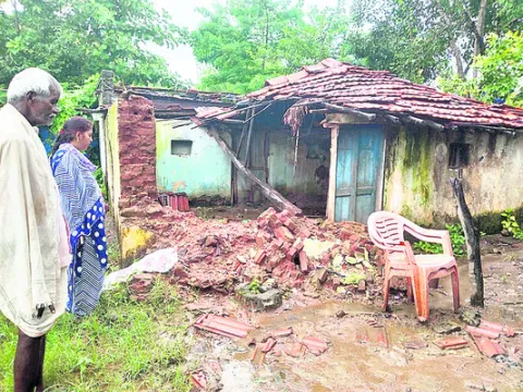 ఓపీఎస్‌లకు కష్టకాలం!