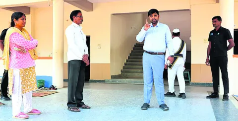 విద్యార్థులకు అసౌకర్యం కలుగకుండా చూడాలి