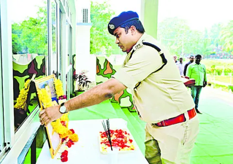 అమరజీవి త్యాగం అజరామరం 