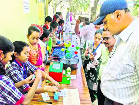 ఘనంగా కేంద్రీయ విద్యాలయ  వ్యవస్థాపక దినోత్సవం 