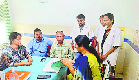 ఆర్‌బీఎస్‌కె కార్యక్రమం త్వరితగతిన పూర్తిచేయాలి 