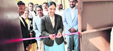 మీడియేషన్‌ సెంటర్‌ ప్రారంభం