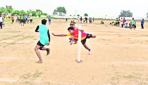 జిల్లా స్థాయి ఖోఖో జట్ల ఎంపిక 