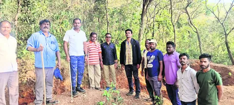 రంగురాళ్ల తవ్వకాలకు పాల్పడితే కఠిన చర్యలు 