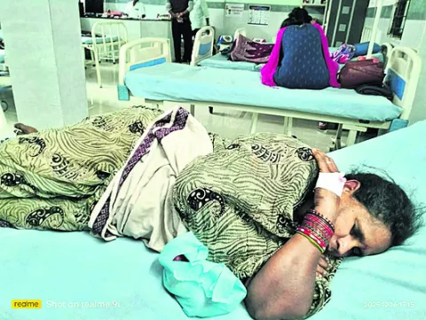 క్వారీలో పేలుళ్లు 