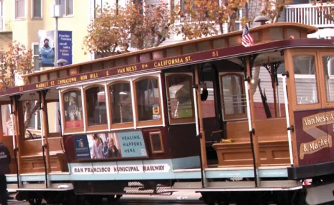 15 injured after San Francisco cable car stops abruptly