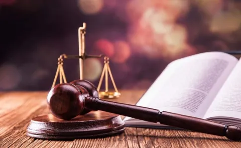 Law Advice: As a father don't I have the right to see my children?14