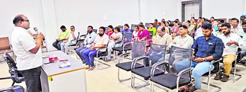 ప్రేమ,దయకు ప్రతిరూపమే ఏసుక్రీస్తు 