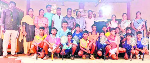 జిల్లా స్థాయి బాల్‌బ్యాడ్మింటన్‌ ఎంపిక పోటీలు 