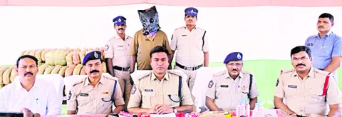 ఆరుగురు గంజాయి విక్రేతలు అరెస్టు 