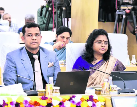 తమిళనాడు నుంచి జిల్లా జలాల్లోకి బోట్లు 