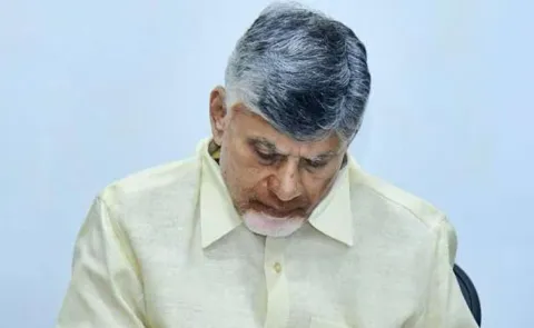 YSRCP koti Santhakala Sekarana: Chandrababu Naidu Got Shock Own Village
