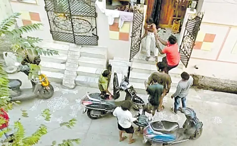 Assassination Attempt on a woman in vijayawada