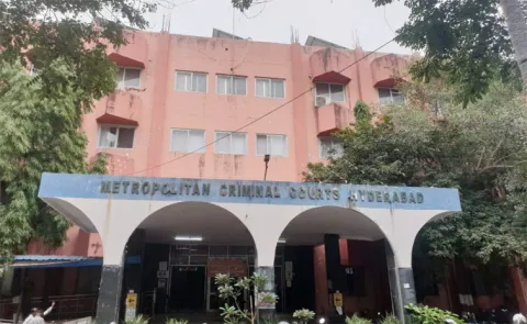 Bomb threat at Hyderabad Nampally Court