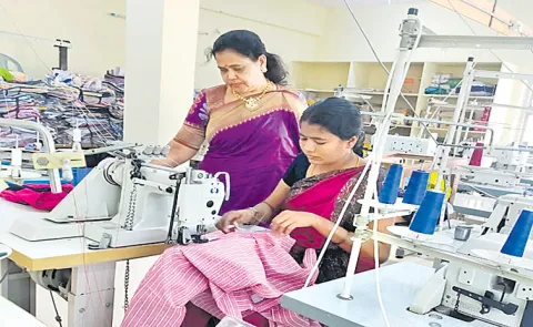 Sakshi Special Story About Social Activist Sri lakshmi Reddy