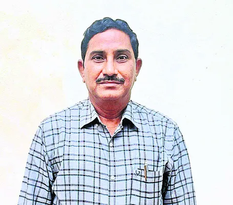 హక్కులను కాలరాయడమే.. 
