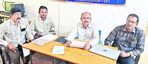 రూ.283 కోట్ల సీ్త్రనిధి రుణ లక్ష్యం