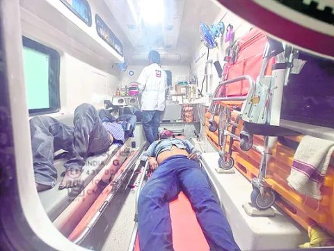 రెండు బైక్‌లు ఢీ